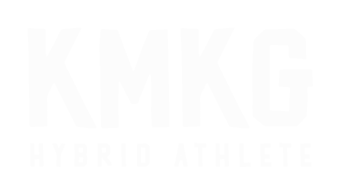 Logo KMKG wit - Kilometers & Kilograms - Hybrid Athletes